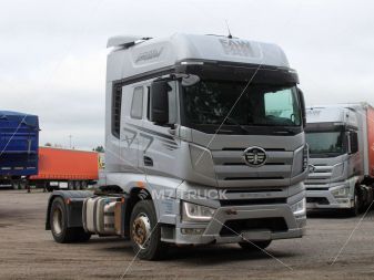 FAW J7
