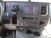 Scania P440
